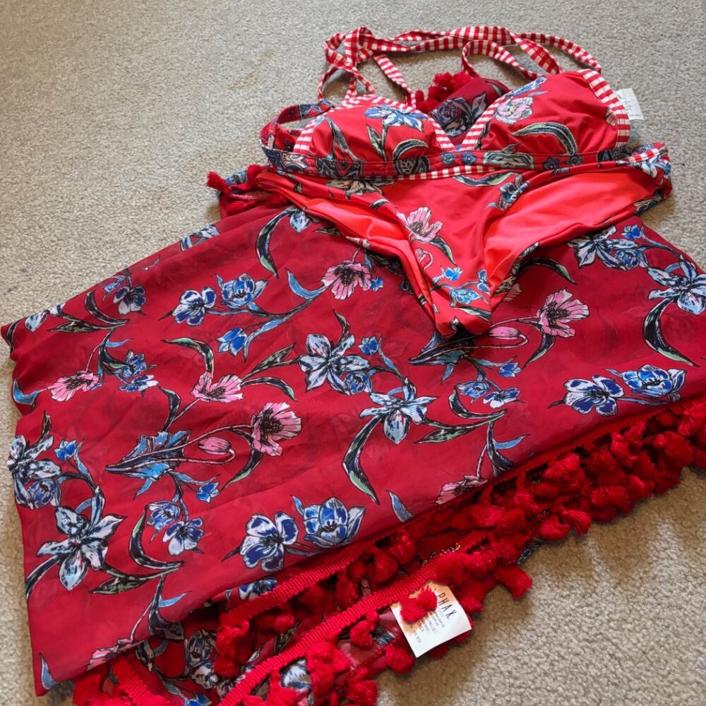 Ladies Red Bikini & Sarong Wrap - Size Small - image 2